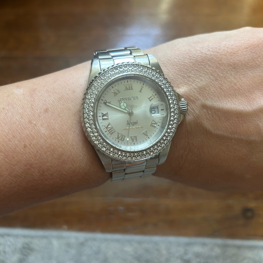 Invicta Silver watch with Sparkling Bezel